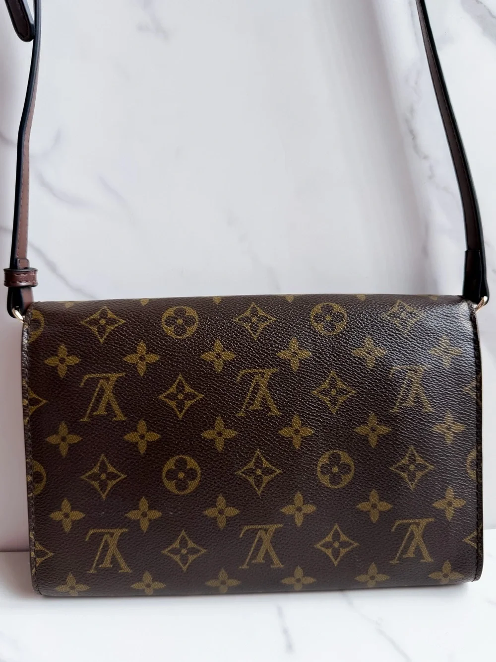 Louis Vuitton Monogram Bordeaux crossbody 🤎 - Picture 3 of 14